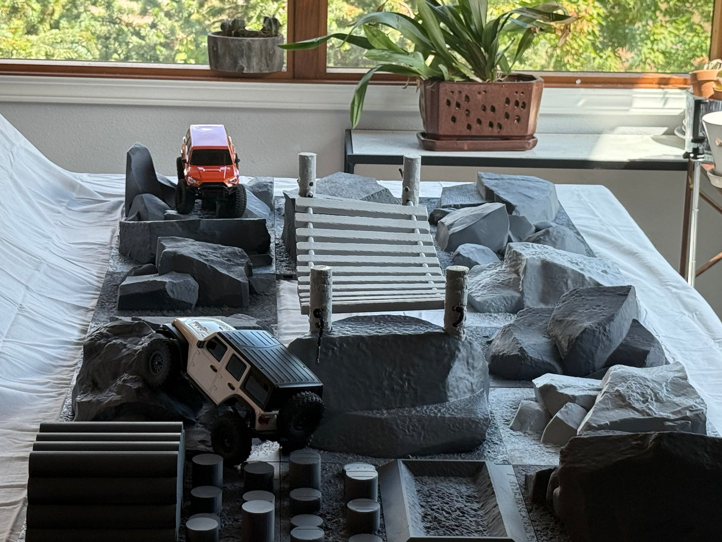 Large kit Terrain with Rope Bridge