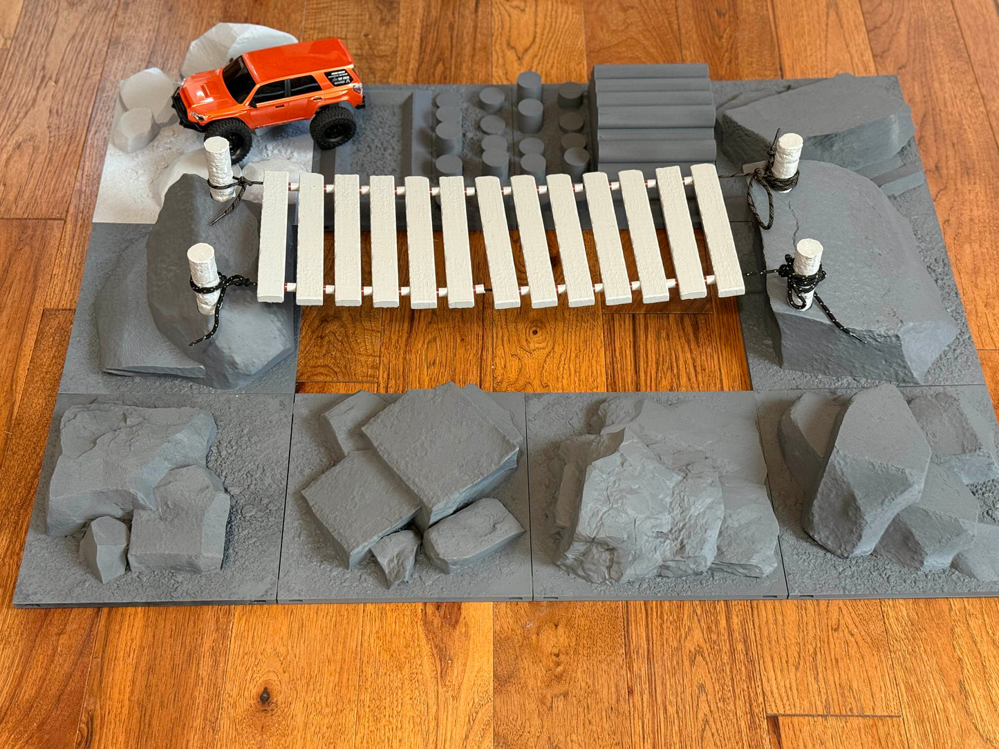 Large kit Terrain with Rope Bridge
